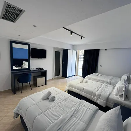 Hotel Blue Sky