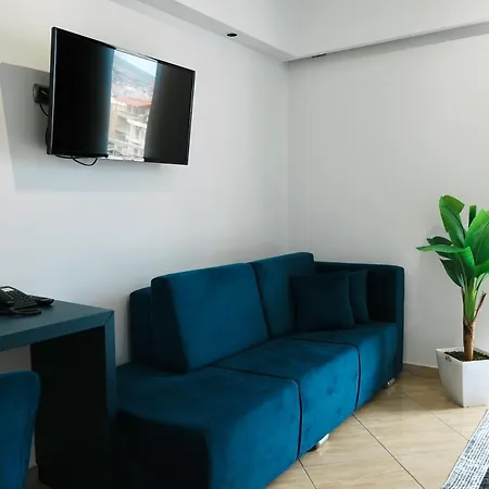 Blue Sky Hotel Sarandë