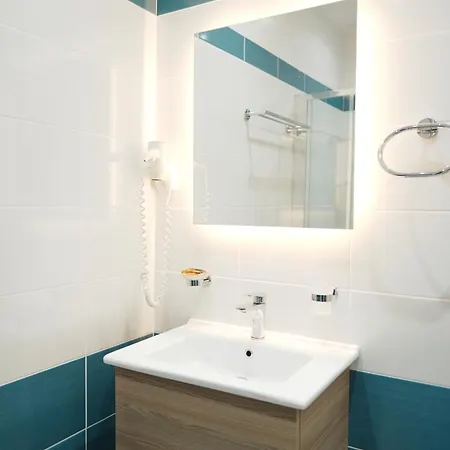 Hotel Blue Sky 4*