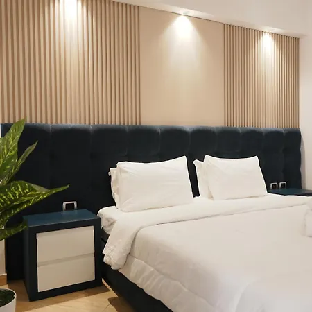 Blue Sky Hotel Sarandë