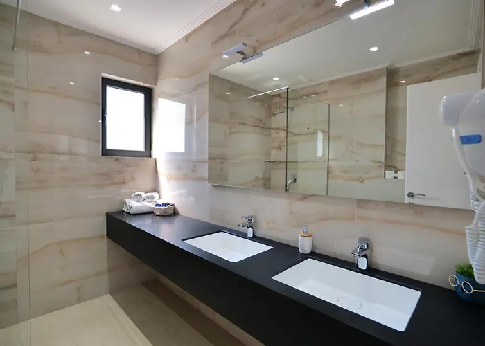 蓝天旅馆 酒店 4*