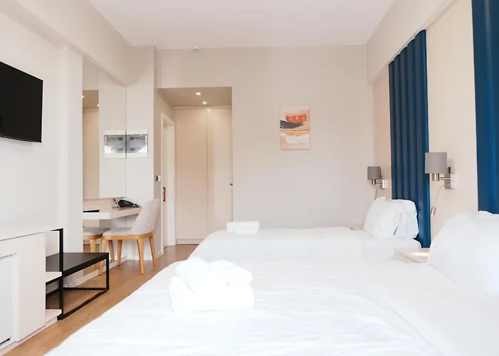 蓝天旅馆 酒店 Sarandë