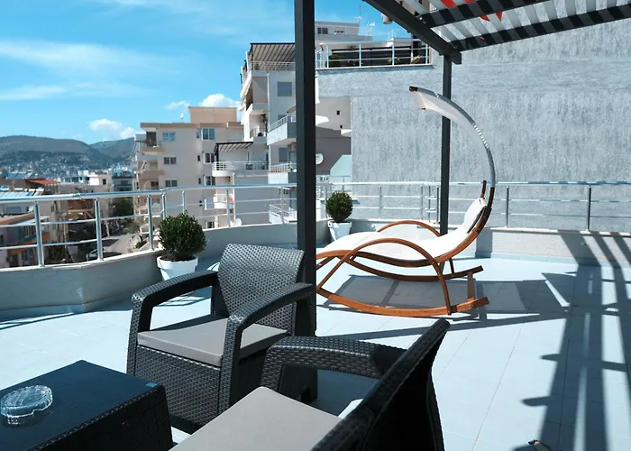 蓝天旅馆 Sarandë