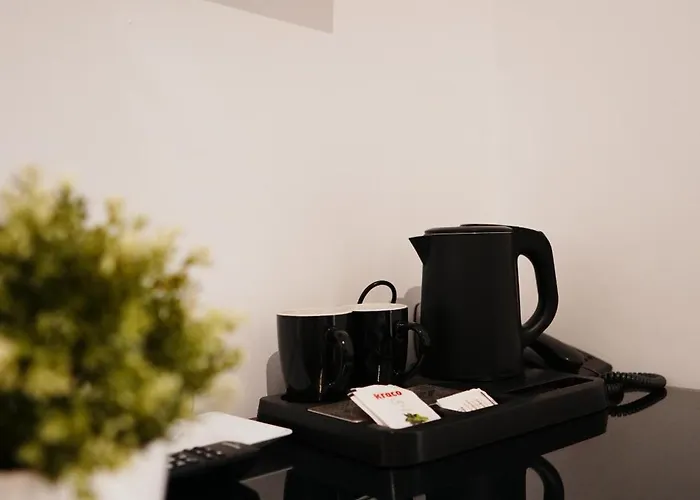 蓝天旅馆 Sarandë