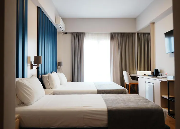 蓝天旅馆 酒店 Sarandë