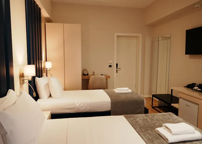 蓝天旅馆 4* Sarandë