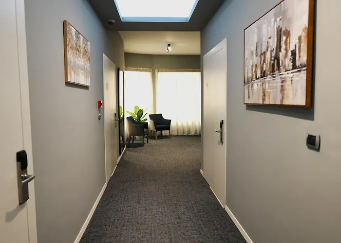 蓝天旅馆 酒店 4*