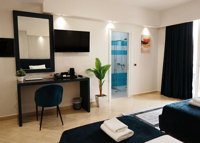 蓝天旅馆 4* Sarandë