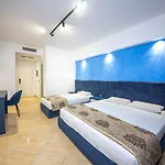 Blue Sky Hotel Sarandë