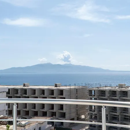 Blue Sky Hotel