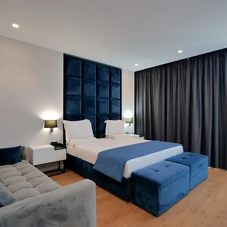 Blue Sky Hotell Sarandë