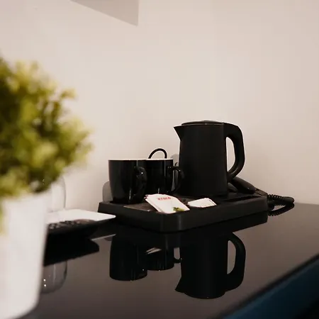 Blue Sky Hotell Sarandë