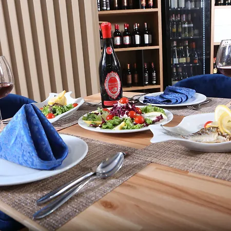 Hotel Blue Sky Sarandë