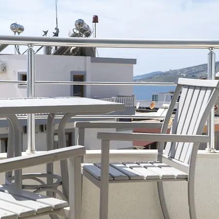 Blue Sky Hotel Sarandë